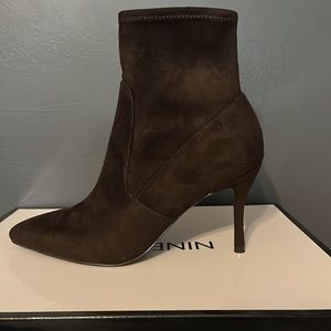 Nine West Cadence booties
